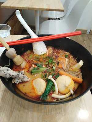 โฮะ คาเฟ่ แอนด์ เรสเทอรอง