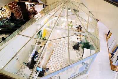 Genius Bar Bkk - Bone Broth Cafe