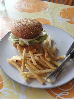 อิ่มจัง