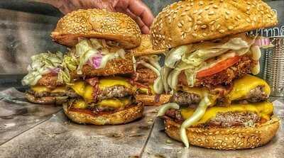 เซิร์ฟเฟอร์ เบอร์เกอร์ หัวหิน