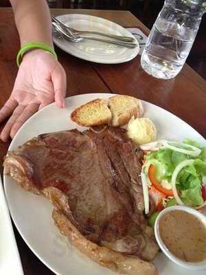 ร้านอาหาร ข้าวสามสี