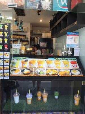 Yellow Dellow Dessert