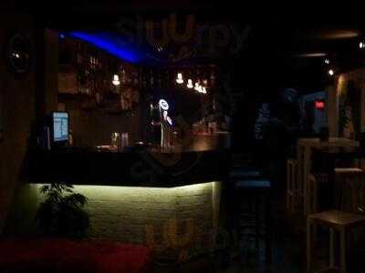 สตัช บาร์ & บิสโทร 