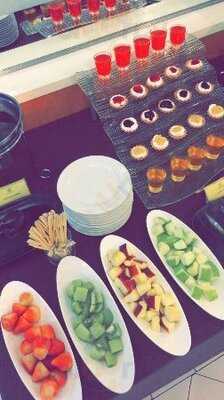 ห้องอาหาร ดิ ออร์ชาร์ด กรุงเทพ