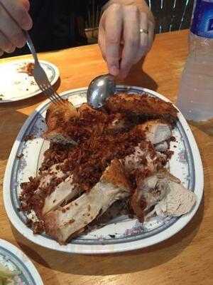 Gai Tod Jae Gee (polo Chicken)