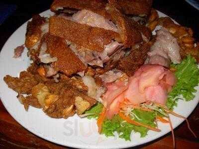 ร้านอาหาร ระเบียงแก้ว