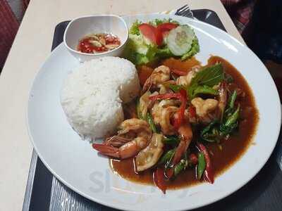 Proper Job Bar & Restaurant