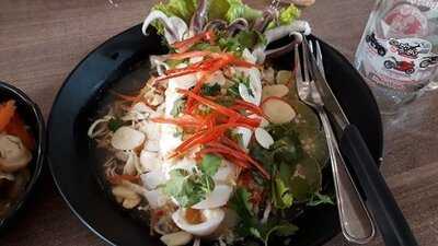 ร้านต้มยำกุ้ง ถนนข้าวสาร