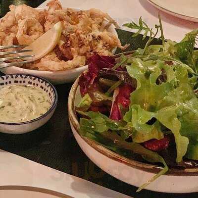 Gigi - Dining Hall & Bar