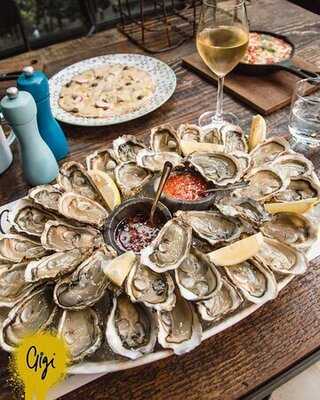 Gigi - Dining Hall & Bar