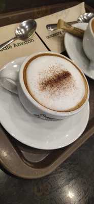 ร้านกาแฟ Starbucksริมหาดพัทยากลาง 13/2