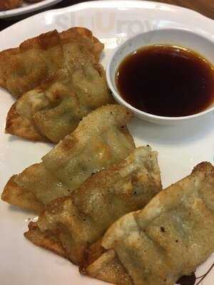 เย็นตาโฟปิรันย่า 