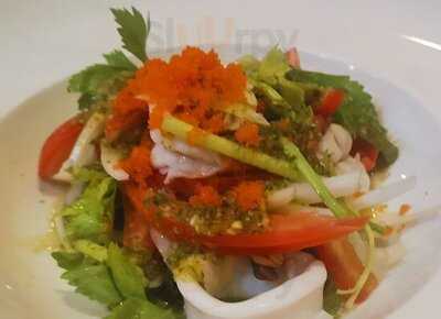 บอททอมอัพ