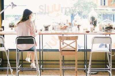 26 เบด แอน คอฟฟี่