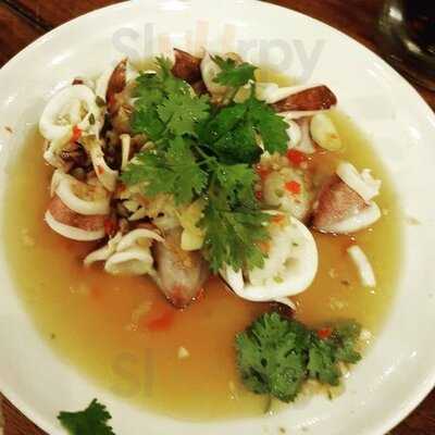 บ้านกลางกรุง