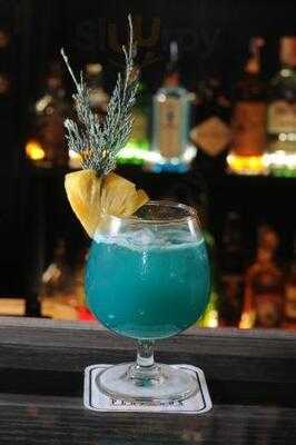 Behind The Scene Bar