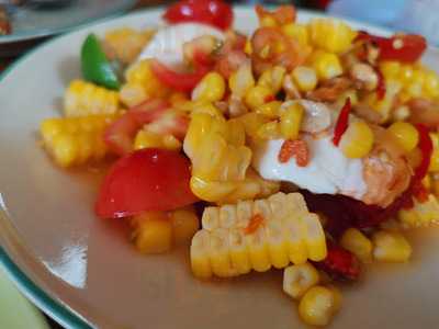 ร้านอาหาร ส้มตำนายควร