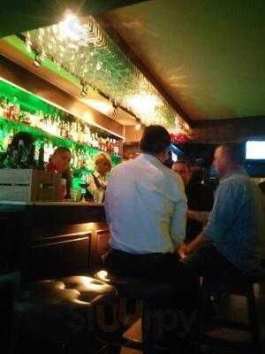 เอว่าผับ