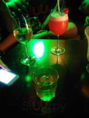 เอว่าผับ