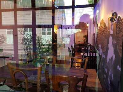 อาลมดี คาเฟ่ - ข้าวสาร