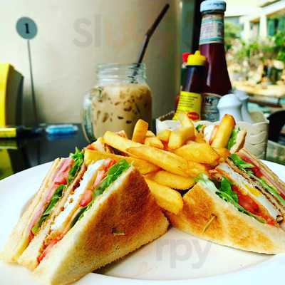 ห้องอาหาร พาพาย่า