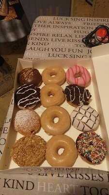 ดังกิ้น โดนัท