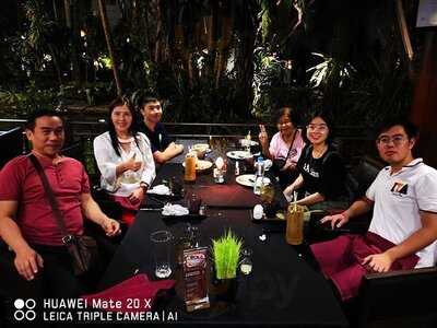 ศาลาริมน้ำ