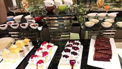 ห้องอาหาร ตะวันนา