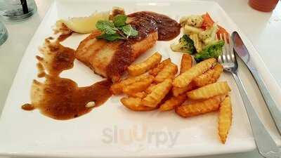 Zen Cafe And Restaurant