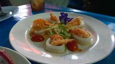 ร้านอาหาร กุ๊กชม