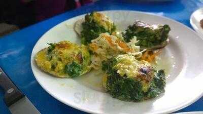 ร้านอาหาร กุ๊กชม