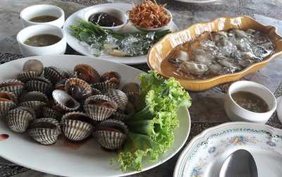 ร้านอาหาร ระเบียงเล (มดซีฟู้ด)