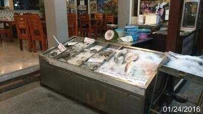 Surf Beach Hotel & Restaurant