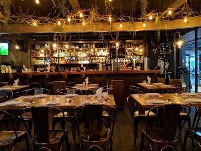 7th Street Bar & Bistro