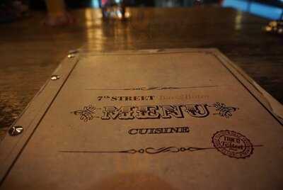 7th Street Bar & Bistro