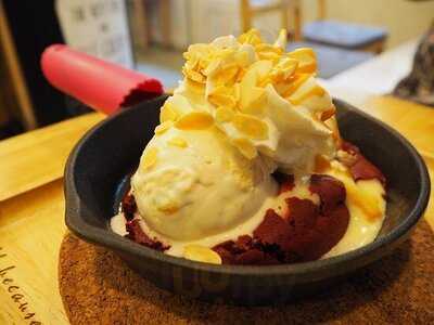 Creamery Boutique Ice Cream Tha Maharaj