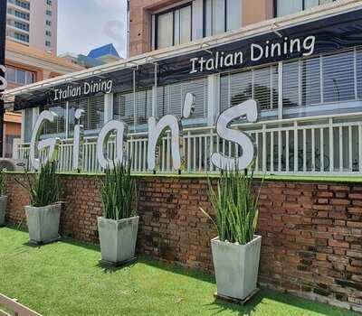 Gian's Italian Restaurant
