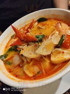 บาย เดอะ ซี เรสเตอรองท์ แอนด์ บาร์