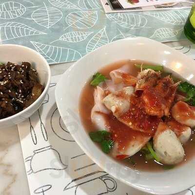 ก๋วยเตี๋ยวมู๋มู๋ สีลม3