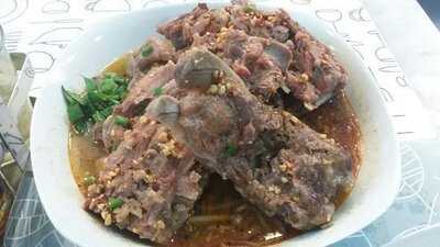 ก๋วยเตี๋ยวมู๋มู๋ สีลม3