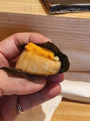 ซูชิ นิวะ