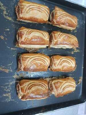 Holland Tulip Bakery