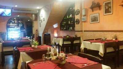 Alby & Micky Restaurant