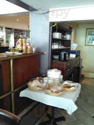 Linda’s Restaurant