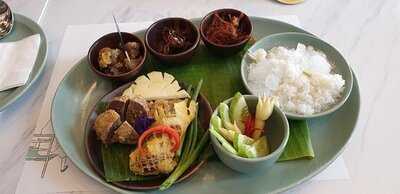 เดอะ เทอร์เรส สาขา เซนทรัล เวิร์ลด์