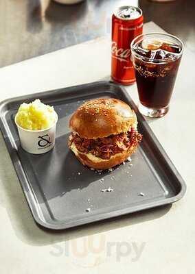 มีท & โบนส์