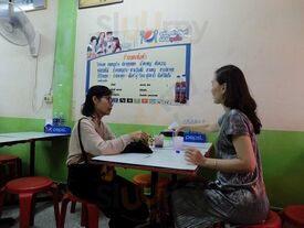 ร้านอาหาร ส้มตำเจ๊แดง