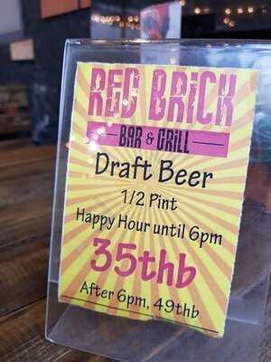 Red Brick Bar & Grill