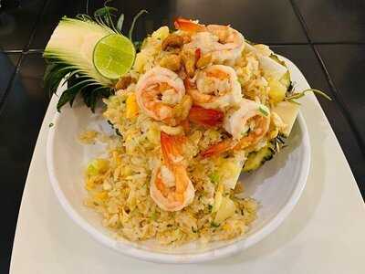 Revitalite Cafe & Thai Massage