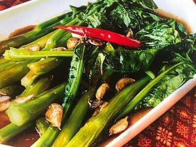 Revitalite Cafe & Thai Massage